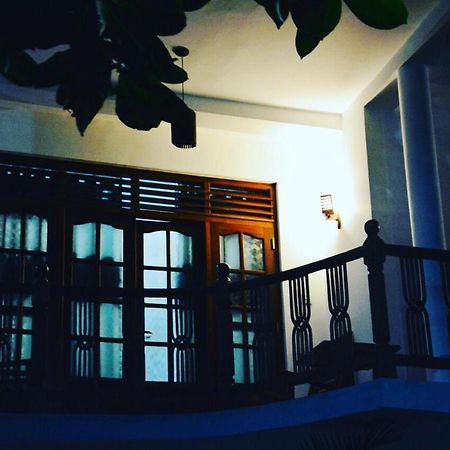 Mermaid Inn Mirissa Luaran gambar